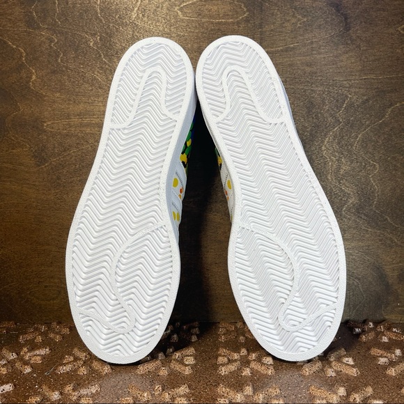 SOLD Original Adidas Superstar Pride Pack - Picture 3 of 8